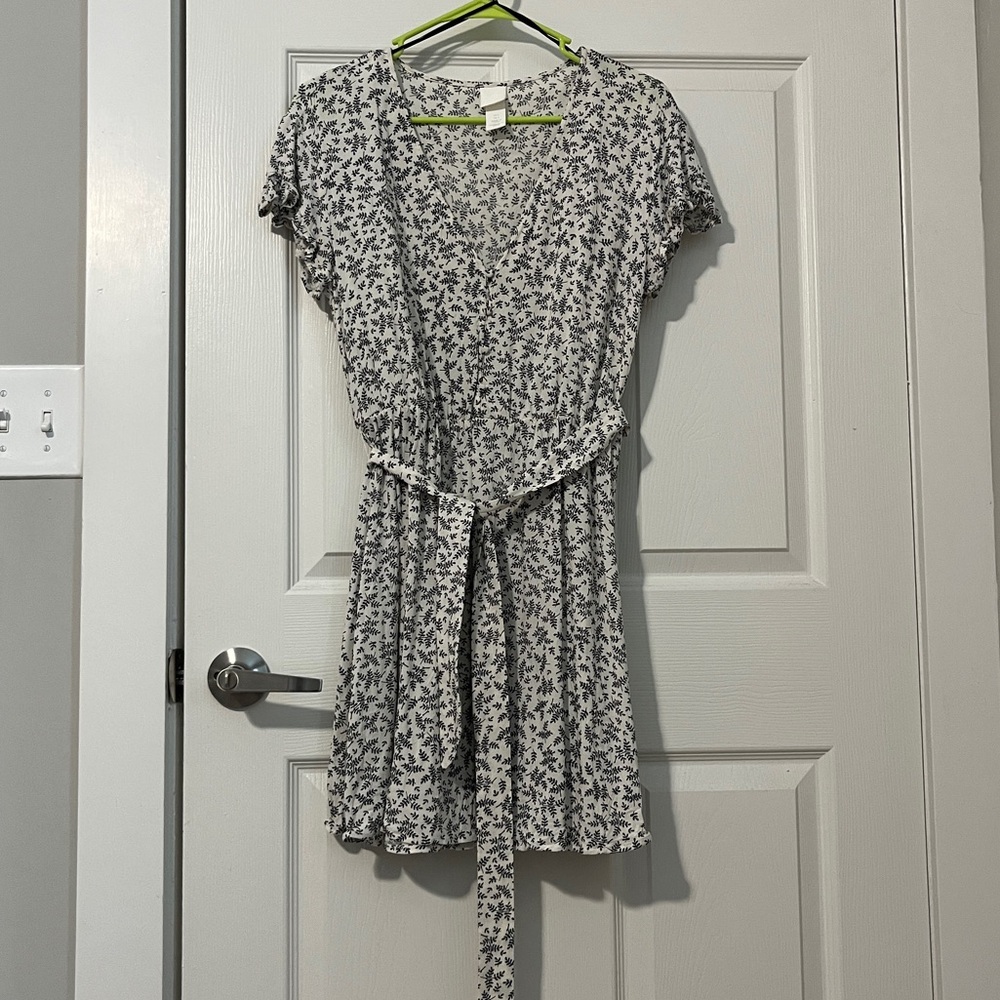 H&M Black and White Floral Dress